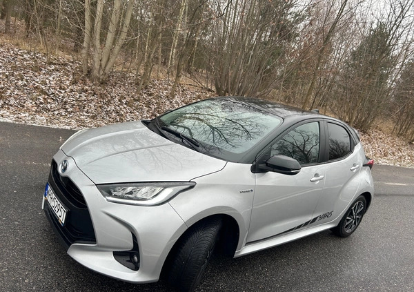 Toyota Yaris cena 76999 przebieg: 18000, rok produkcji 2021 z Białobrzegi małe 742
